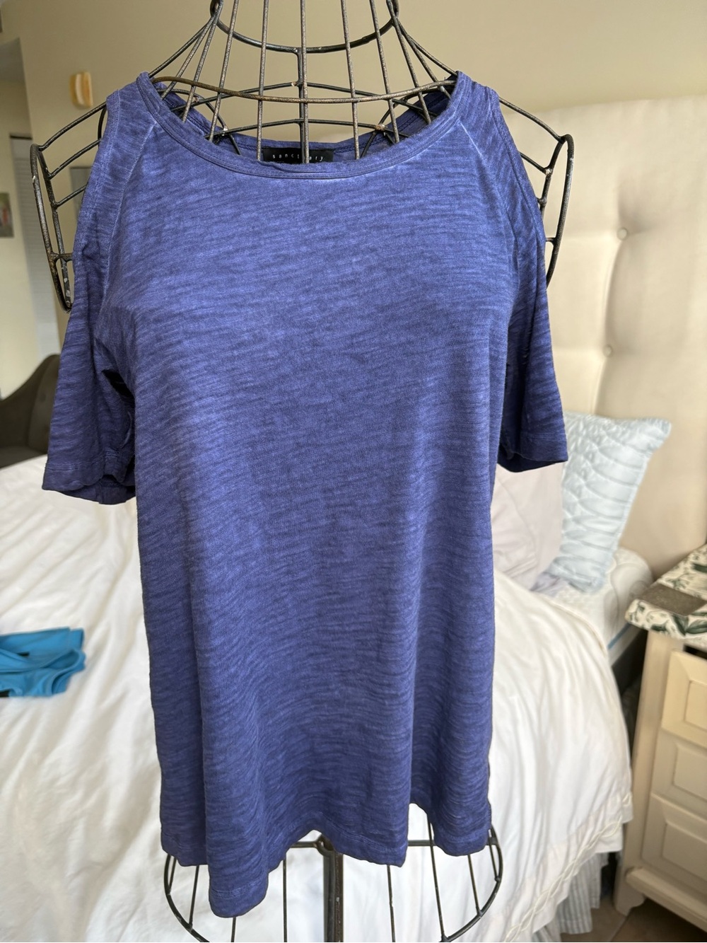 Sanctuary Short-Sleeve Crewneck Tee in Heathered Indigo